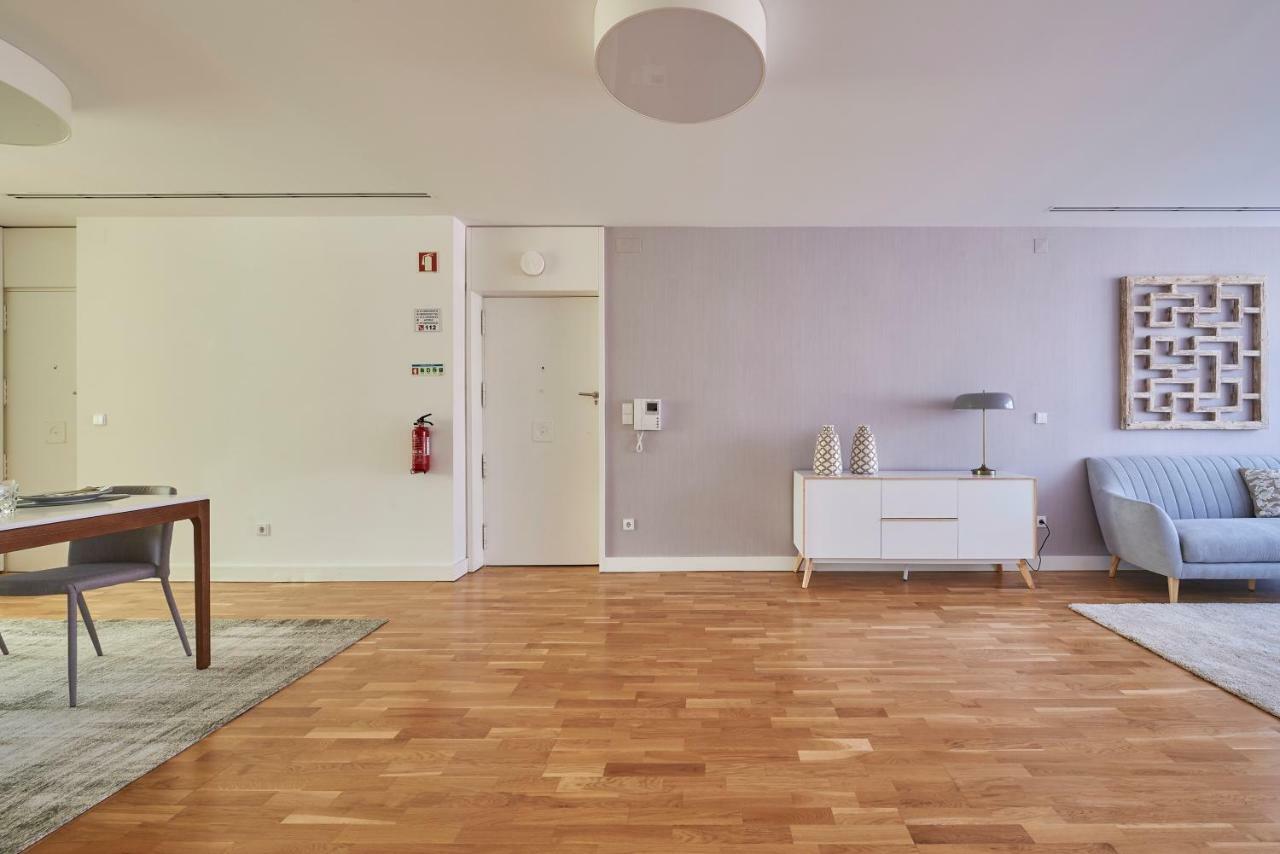 Luxury Apartment In The Most Privileged Lisboa Екстериор снимка